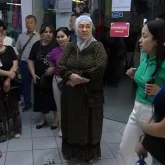 «Босатыңдар деп қорқытады»: Алматы барахолкасынан шу шықты