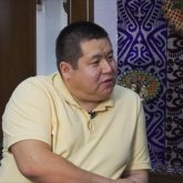 «Қазақстанда теледидарды қоссам, барлығы қазақша, орысша контент жоқ» –  қырғызстандық журналист