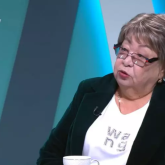 «Еркек ешқашан әйелдікі болмаған»: Белгілі ақын күйеуі 50 жасында сатқындық жасағанын айтты