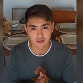 «Өмірім тіпті ауыр болып кетті»: Бельгиядан келген Жәнібек қиналып жүргенін айтты