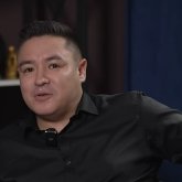 «Билік тарапынан қысым болды»:  Қайрат Түнтеков неліктен сахнадан көрінбей кеткенін айтты