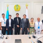 Ерболат Досаев Дүниежүзілік қолөнер кеңесінің президенті Саад Хани Аль-Каддуми мырзамен кездесті