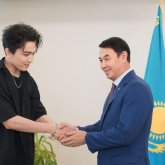 Димаш Құдайберген Түркістан облысына барды