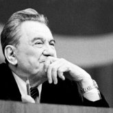 Бүгін Дінмұхамед Қонаевтың өмірден өткеніне 31 жыл толды