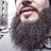 Өзбекстанда қауға сақал қойғандарға айыппұл салына бастады