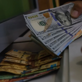 Ақтөбеде университет басшысының әйелі алаяқтық жасап, талапкерлерден ақша жинаған