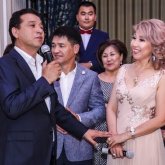 «40 жылға таяды»: Жеңіс Ысқақова актер Ғани Құлжановпен достығы туралы айтты (ВИДЕО)