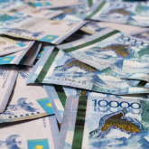 Келесі жылдан бастап жәрдемақы, зейнетақы мен айыппұлдардың мөлшері артады