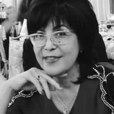 «Анасының артынан кете барды…»: Әнші Гүлнар Сиқымбаева дүниеден өтті