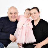 «Басқа әйел алуға рұқсат етемін»: Майра Мұхамедқызы 20 жыл бойы бала көтере алмағанын айтты