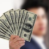 Айырбастау пунктерінде доллар бағамы 508 теңгеге жетті