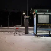 Өскеменде қыздың үстіне жылы аялдаманың әйнегі құлап кетті