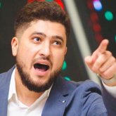 «Мал боласың»: Әбдіжаппар Әлқожаның дөрекі сөзі көпшіліктің ашуына тиді