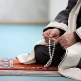 Енді молдалар қайырымдылық қорына түскен қаржыдан жалақы алады