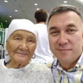 Есен Елеукеннің анасы дүниеден өтті