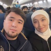 Елдос Сметов отбасымен Лондонға көшіп кетті (ФОТО)