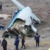 Ақтаудағы ұшақ апаты: Зардап шеккен отбасыларға қанша өтемақы беріледі?