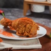 Малайзияда тек фастфудпен тамақтанып келген 8 жасар бала көзінен айырылды