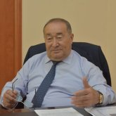 «Кейбір министрлерді ұрғым келеді»: Атышулы Тшанов заң шығарғыш шенеуніктерге неге ашулы