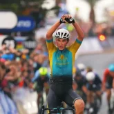 «Шабандоздардың рухы бар велоспортшылар»: Қос бірдей қазақстандық Азияны бағындырды (ВИДЕО)