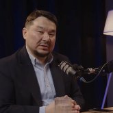 «Діндарлық биліктегілерге қауіп төндіре бастады»: Исламтанушы радикал топтардың неліктен тынышталғанын айтты (ВИДЕО)