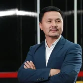 «Емін-еркін бара алмайсың»: Досымжан Таңатаров туған-туыс арасындағы қатынас алшақтап кеткенін айтты