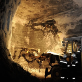 Ұлытау облысында шахта құлап, 7 адам үйінді астында қалды