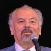 Қазір театрлар бетімен кеткен – Тұңғышбай Жаманқұлов