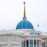 Президент мереке қарсаңында бірқатар әйел қауымын мемлекеттік наградалармен марапаттады