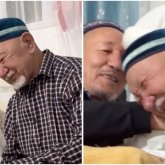 «Қандай бақытты жан»: 100-ге келген анасына еркелеген 80-дегі атаның әрекеті көпшілікті сүйсінтті (ВИДЕО)