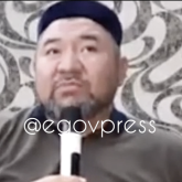 «Қайтыс болған адам 50 жыл намаз оқымаса, 18 млн садақа беруі керек»: Желіде имамның сөзі талқыға түсті (ВИДЕО)