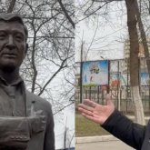 «Бұл үлкен қасірет»: Шымкент тұрғыны Өзбекәлі Жәнібековтің ескерткіші қойылған орынды сынады (ВИДЕО)