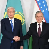 Ертең Алматыда Тоқаев пен Мирзиёевтің бейресми кездесуі өтеді
