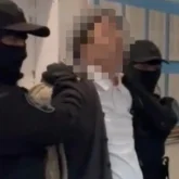 Қарызын қайтара алмағандардан жыныстық қатынас талап еткен: Арқалықта блогер ұсталды