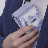 Астана қалалық Білім басқармасының шенеунігі пара алғаны үшін сотталды