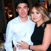 «Шындықты айту — үлкен ерлік»: Самат Смақовтың әйелі өткір мәлімдеме жасаған күйеуін қолдады