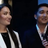 «Телефонын тығып тастадым»: Белгілі әнші алты жас үлкен әйелімен қалай танысқанын айтты