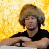 «Жеңіске аш емес»: сарапшы Шавкат Рахмоновтың неліктен жекпе-жекке шықпайтынын айтты