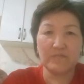 «Әкім де, әкімдігі де суайт»: Жетісу облысында көпбалалы ана мүгедек шешесімен бірге қаңғып жүр (ВИДЕО)