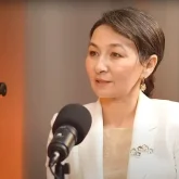 «Сыртынан біреу оқытқан деді»: Бейсен Құранбектің әйелі марқұм күйеуінің дерті жайлы айтты (ВИДЕО)