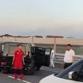 «Қыз көз жұмды»: Алматыда қыз алып қашқандар жол апатына ұшырады (ВИДЕО)