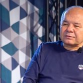 «Маған «намаз оқы!» деді»: Уәлибек Әбдірайымов ұлының қалай теріс діни ағымға ере жаздағанын баяндады (ВИДЕО)