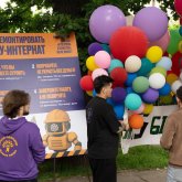 Жаңа адамдар Алматыдағы жосықсыз мердігерлер үшін ChatGPT ұсынған жөндеу нұсқаулығын орнатты (ВИДЕО)