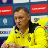 «Қайрат» футбол клубның бас бапкері балағат сөз айтқаны үшін жазаланды