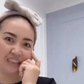 «Жақсылап тұрып жылап беремін»: Танымал блогер көпбалалы аналардың қулығын әшкереледі (ВИДЕО)