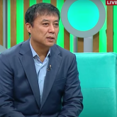 «Шапалақтың арқасында шоколад жеп жүрмін»: Саят Медеуов ел білмейтін сырымен бөлісті (ВИДЕО)