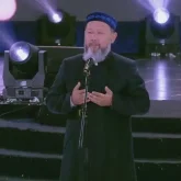 «Онсыз да қайғының бел ортасында жүреді»: ҚМДБ тойға барған бас мүфтиге қатысты пікір білдірді