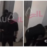 Атырауда ер адам никаб киген қызды аяусыз соққыға жыққан (ВИДЕО)