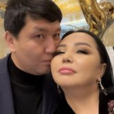 «Жақсы көргеннен еркелетемін күйеуімді»: Алтынай Жорабаева өзін сынағандарға жауап берді