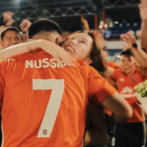 Қазақстандық футболшы алаңда сүйіктісіне ұсыныс жасады (ВИДЕО)